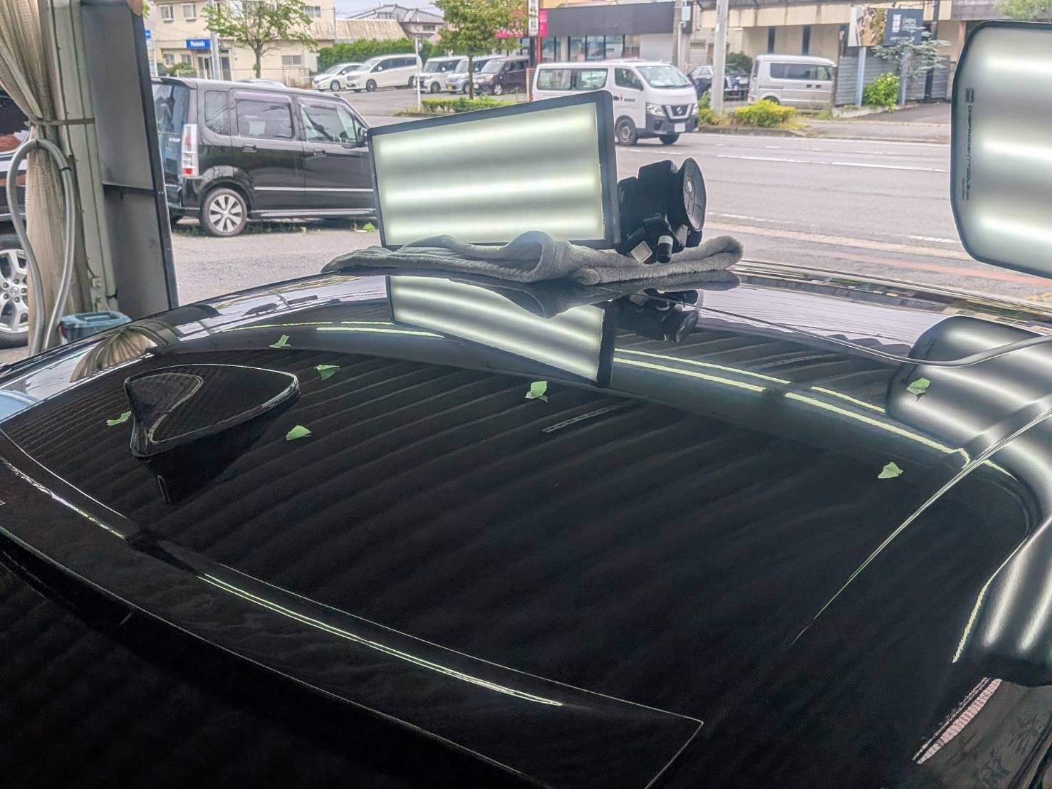 前橋市　レクサスRCF　デントリペア